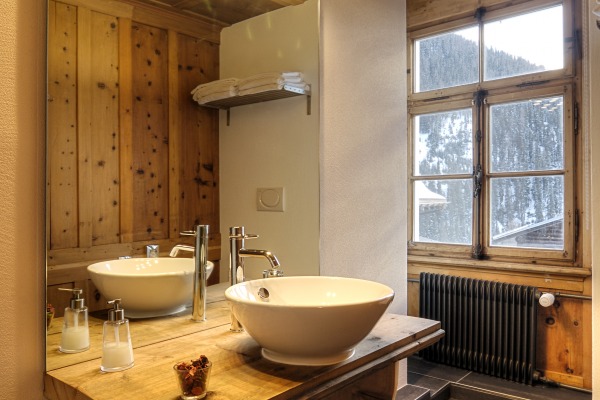 Hotel Restaurant Ducan - Bad