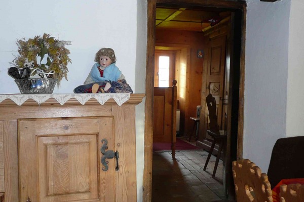 Monsteinerhaus - Durchgang